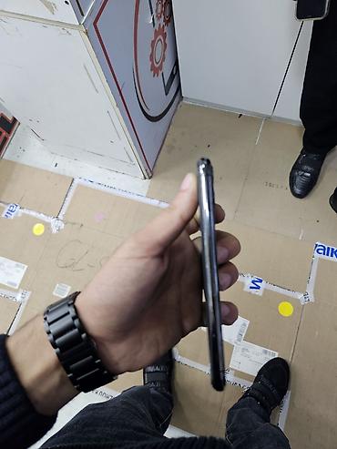 i̇phone 11 pro: IPhone 11 Pro, Space Gray, Face ID — 4