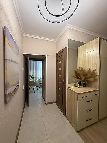 Продажа квартир: 1 комната, 38 м², 105 серия, 5 этаж, Дизайнерский ремонт — 7