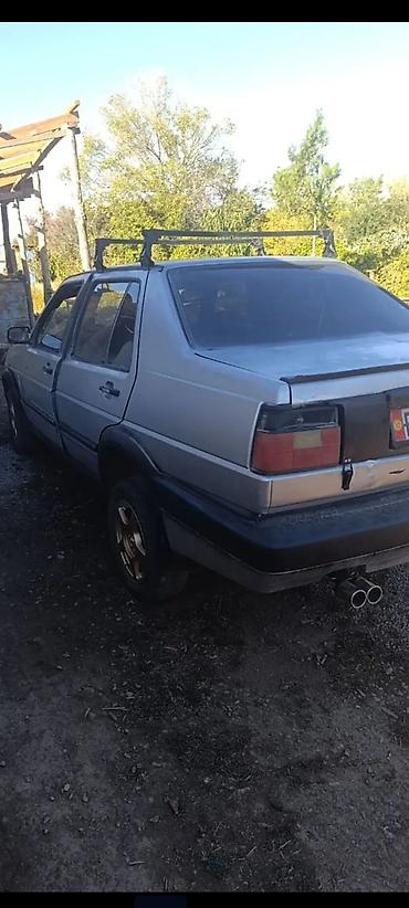 Jetour: Volkswagen Jetta: 1990 г., Седан — 2