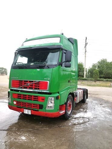 купить фронтальный погрузчик бу: Тягач, Volvo, 2004 г.