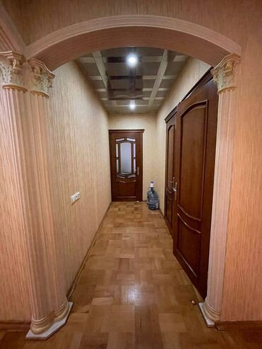 Köhnə tikili: Bakı, Bakıxanov qəs., 4 otaqlı, Köhnə tikili, 120 kv. m — 18