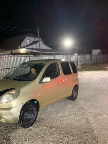 авто элек: Toyota Funcargo: 2002 г., 1.3 л, Автомат, Бензин