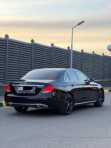 Mercedes-Benz: Mercedes-Benz E-Class: 2018 г., 2 л, Автомат, Бензин, Седан — 3