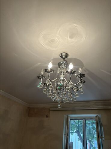 Vazalar: Çılçıraq, 5 lampa, Metal