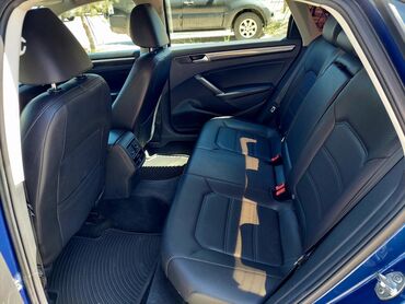 Volkswagen: Volkswagen Passat: 1.8 l | 2016 il Sedan — 9