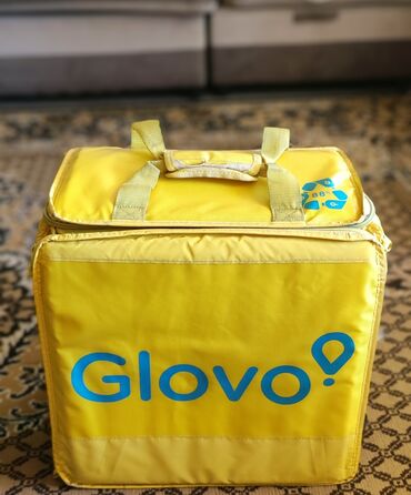 плащ для дождя: Продаю сумку Glovo в хорошем состоянии