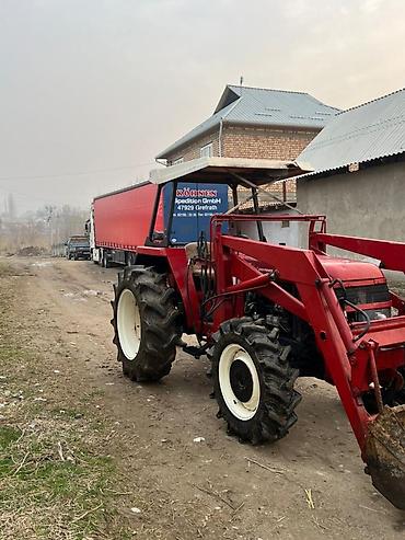 Другие мини-тракторы: Фронтальный мини-трактор, красный, с навесным погрузчиком Описание: - — 16