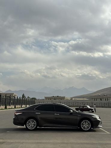 сиденя голф 3: Toyota Camry: 2018 г., 2.5 л, Автомат, Гибрид, Седан — 4