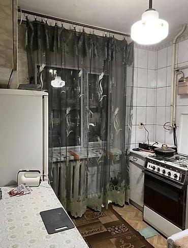 o store: 2 комнаты, 42 м², 1 этаж, Старый ремонт — 2