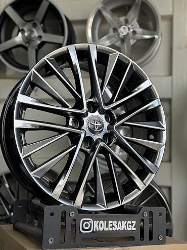 work r18: Литые Диски R 18 Toyota, Комплект, отверстий - 5, Новый — 1