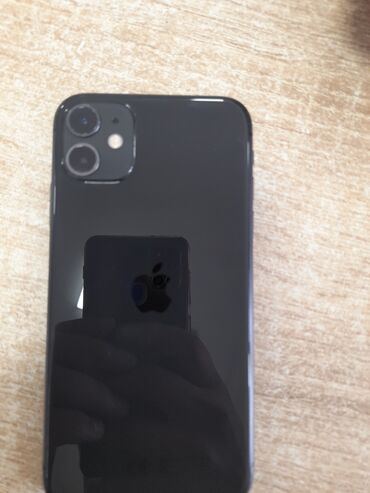 Apple iPhone: IPhone 11, Qara