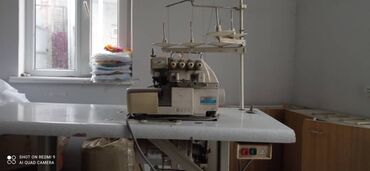 мотор для швейной машинки: Швейная машина