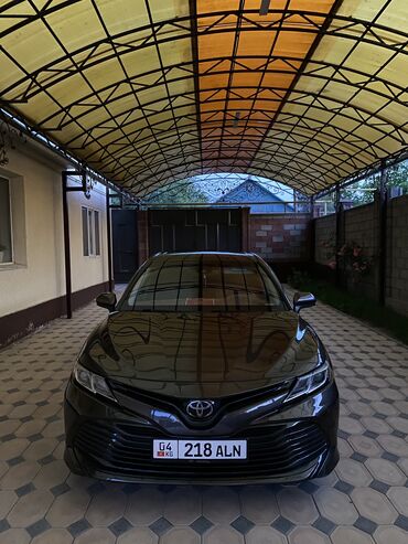 Toyota: Toyota Camry: 2017 г., 2.5 л, Автомат, Бензин, Седан