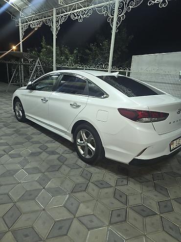 Продажа авто: Hyundai Sonata: 2022 г., 2 л, Автомат, Газ, Седан — 4
