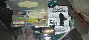 рыбалка катушки: Набор рыболовных принадлежностей Instant Fisherman. Включает в себя
