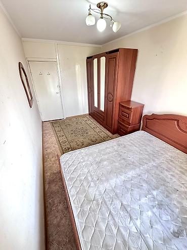 90000: 3 комнаты, 58 м², 8 мкр 104 серия, 4 этаж, Требуется ремонт — 8