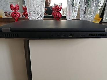 lenova thinkpad: Lenovo ThinkPad noutbuku (ThinkPad loqosu görünür). Geniş port seçimi — 2