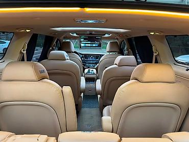 Kia: Kia Carnival: 2021 г., Минивэн — 10