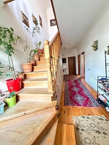 Həyət evləri və villaların satışı: 8 otaq, 224 kv. m, Kredit yoxdur, Orta təmir — 4