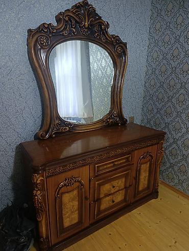 Bufetlər: İKİSİ BİR YERDƏ 50 AZN TƏK ŞƏKİLDƏ 30 AZN - Material: ağac əsaslı — 2