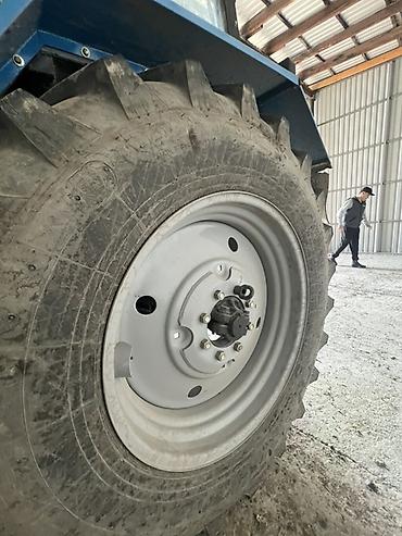 Тракторы МТЗ (Беларус): Трактор МТЗ Беларус 892.2 с фронтальным погрузчиком 2022 года — 9