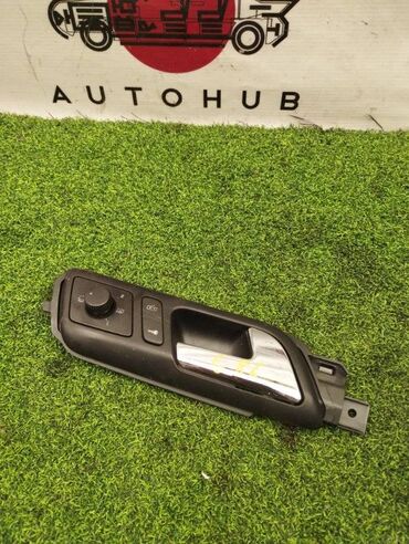 гольф 2 1 8 моно: Передняя правая дверная ручка Volkswagen