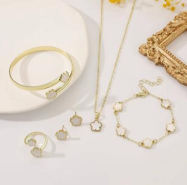 Другие ювелирные изделия: ✨ Набор женских аксессуаров ✨ Стильный и элегантный комплект, который — 15