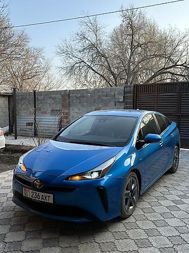 Toyota: Toyota Prius: 2020 г., 1.8 л, Автомат, Гибрид, Хэтчбэк — 2