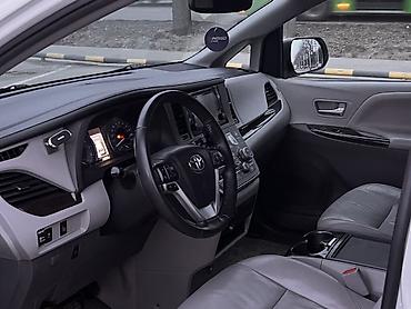 Toyota: Toyota Sienna: 2011 г., 3.5 л, Автомат, Бензин, Минивэн — 11