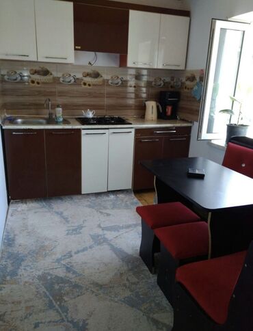 столешница для кухни в баку: Kuxna mebeli satılır 2.18 olcu yaxshı vezıyyetde albalı bilgeh arası