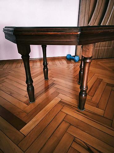 qusar mebel: Səkkizguşəli salon masası.Təbii ağacdan hazırlanıb.Əl işidir. Üst — 3