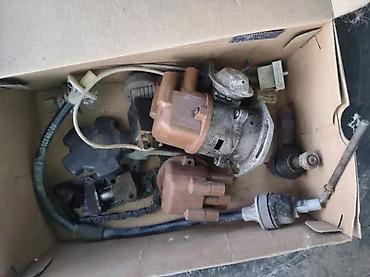 Karoserija: BRANICI PR I ZD PEUGEOT 205 I KM SAT I MASKA I RAZVODNIK | Ako — 4