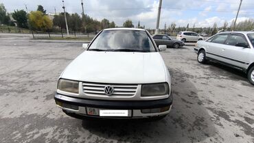 вента автомат: Volkswagen Vento: 1995 г., 1.8 л, Механика, Бензин, Седан