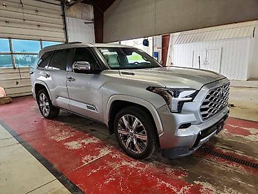 inter: Toyota Sequoia: 2024 г., 3.4 л, Автомат, Гибрид — 2