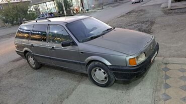 Транспорт: Volkswagen Passat: 1.8 л | 1990 г. | Универсал
