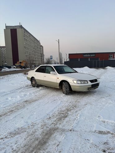 Toyota: Toyota Camry: 2000 г., 2.2 л, Автомат, Бензин, Седан