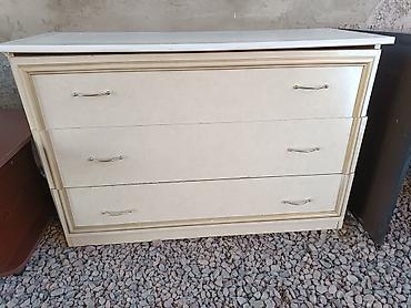 Шифоньеры, шкафы для одежды: Цена договорная — 8