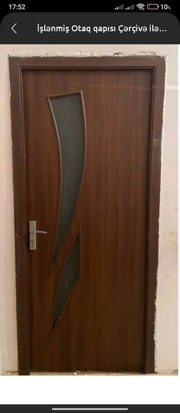 Maye divar kağızları: Otaq qapısı – çərçivə ilə - Material: ağac əsaslı, tünd qəhvəyi dekor