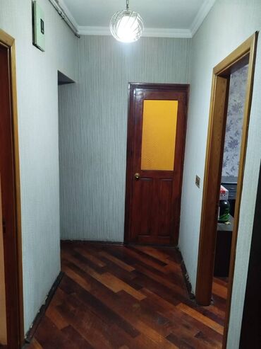 Uzunmüddətli kirayə mənzillər: Nizami Rayonu Qara Qarayev Metrosu 3 otaq. Mərtəbə - 5/1 Otaq sayı - — 8