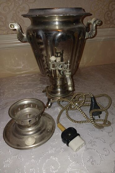 qaz peci ikinci əl: İşlənmiş Elektrik Samovar, 3 l, Ünvandan götürmə lalafo.az -da qaz peci ikinci əl: İşlənmiş Elektrik Samovar, 3 l, Ünvandan götürmə