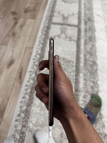 redmi x4: IPhone Xs Max, Б/у, 64 ГБ, Золотой, Чехол, 76 % — 6