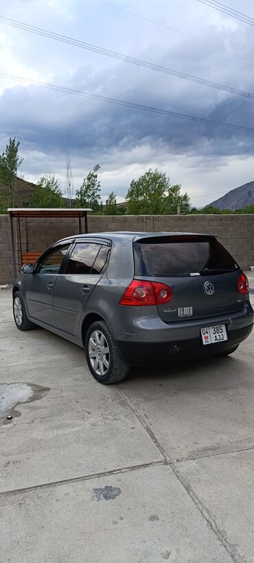 арзан матиз 1: Volkswagen Golf: 2004 г., 2 л, Автомат, Бензин, Хетчбек