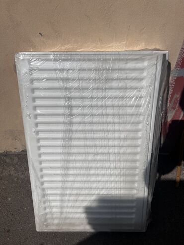 Radiatorlar: Yeni Panel Radiator