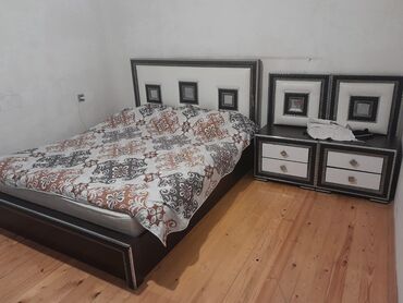 taxt ortuyu: Taxt
200azn 
Bileceri 7422 leli