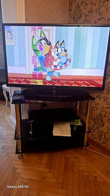 TV və video: Normal veziyyetdedi.LG model.10 il evvel alinib — 1