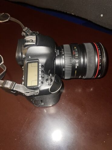 купить золотой номер: Фотоаппарат Canon EOS 5D Mark 3 с объективом Canon EF 24-105mm f/4L IS