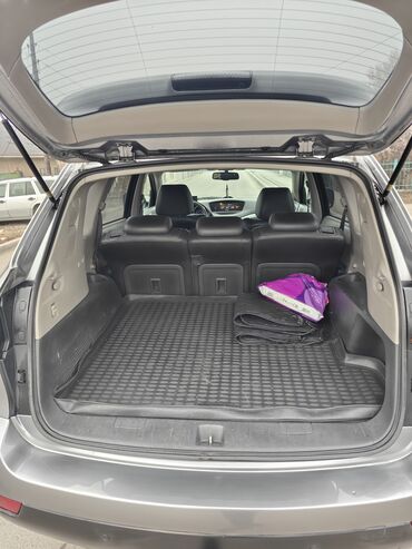 Subaru: Subaru B9 Tribeca: 2007 г., Автомат, Бензин, Кроссовер at lalafo.kg — 8 Subaru: Subaru B9 Tribeca: 2007 г., Автомат, Бензин, Кроссовер — 8