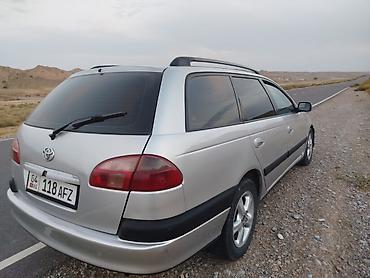 сухой дым для салона авто: Toyota Avensis: 2000 г., 1.8 л, Механика, Бензин, Универсал — 4