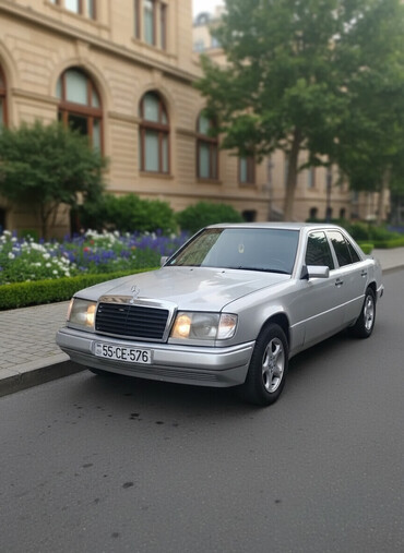 Mercedes-Benz: Mercedes-Benz W124: 2.3 l | 1989 il Sedan — 2