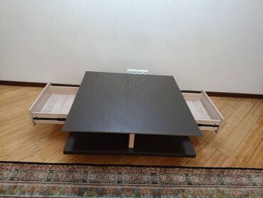 столешницы для кухни в бишкеке цены: Продаю Журнальный стол с выдвижными ящиками. Размер 400. Стекло